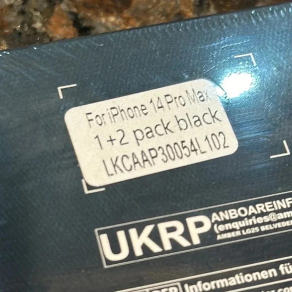 NWT iPhone 14 Pro Max Blk Silicone Phone Case & 2 Pack Screen Protector Sealed - Picture 8 of 8